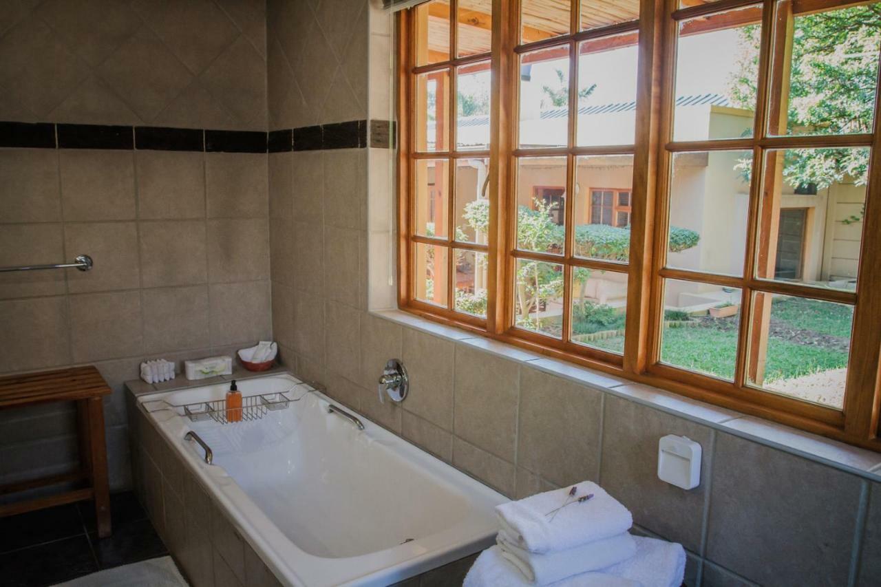 Guesthouse Larachelle Swellendam Exteriör bild
