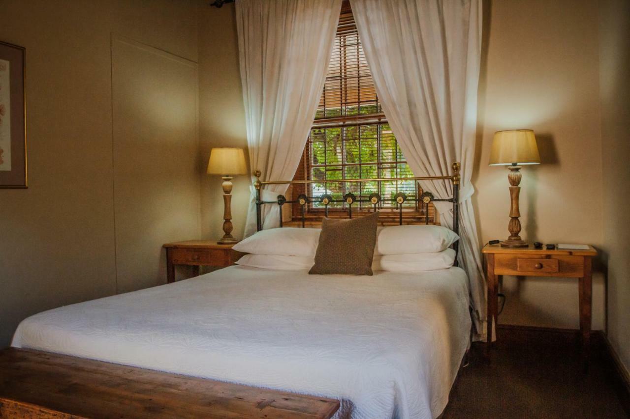 Guesthouse Larachelle Swellendam Exteriör bild